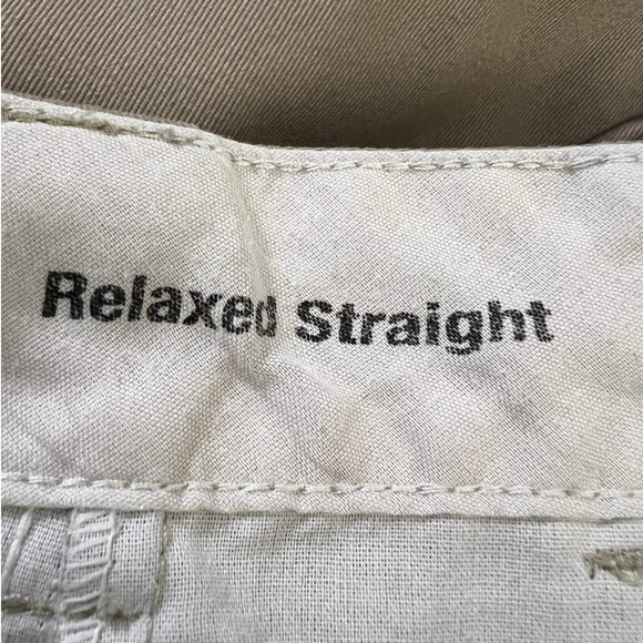 Dickies Men's Relaxed Straight Cargo Pants Size 42x34 in Tan - Picture 4 of 6